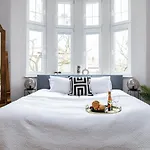 Chrobrego Eclectique By - 400 M From The * Sopot