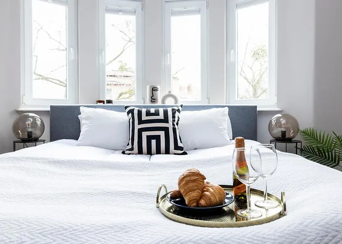 Chrobrego Eclectique By - 400 M From The Appartamento Sopot