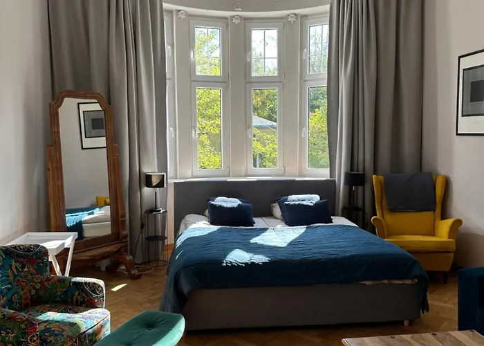 Chrobrego Eclectique By - 400 M From The Appartamento *